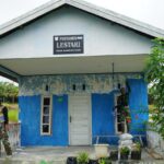 Memperindah Fasilitas Umum, Satgas TMMD Kodim Palangka Raya Mengecat Posyandu Desa Bangun Sari
