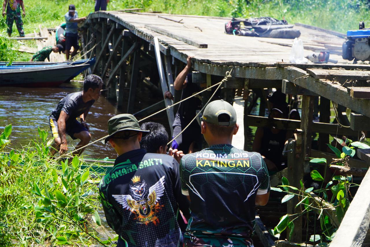 Kejar Target, Satgas TMMD Imbangan Ke-119 Kodim 1019/Katingan Kerja Keras Selesaikan Sasaran