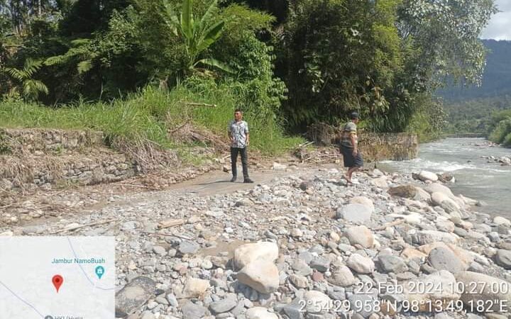 Sesuai Intruksi Bupati Eddy Berutu, Pemkab Dairi Gerak Cepat Atasi Banjir di Desa Lau Bagot