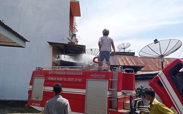 1 Unit Rumah Terbakar di Kedeberek Dairi, Bupati Dairi: Kita Turut Merasakan Duka Mendalam