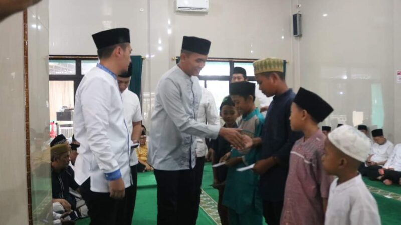 Safari Ramadan Wakil Bupati Lampung Utara, H. Ardian Saputra, S.H. Bertampat Di Masjid Muslimin Desa Ogan Lima, Kecamatan Abung Barat Lampung Utara