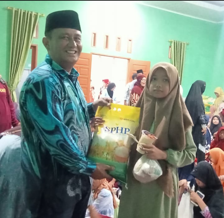 Kades Lae Meang Kabupaten Dairi Wahyu Daniel Sagala Berbagi Di Bulan Ramadhan