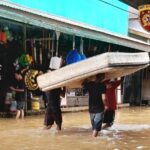 Luapan Air Sungai Katingan Rendam Desa Tumbang Sanamang