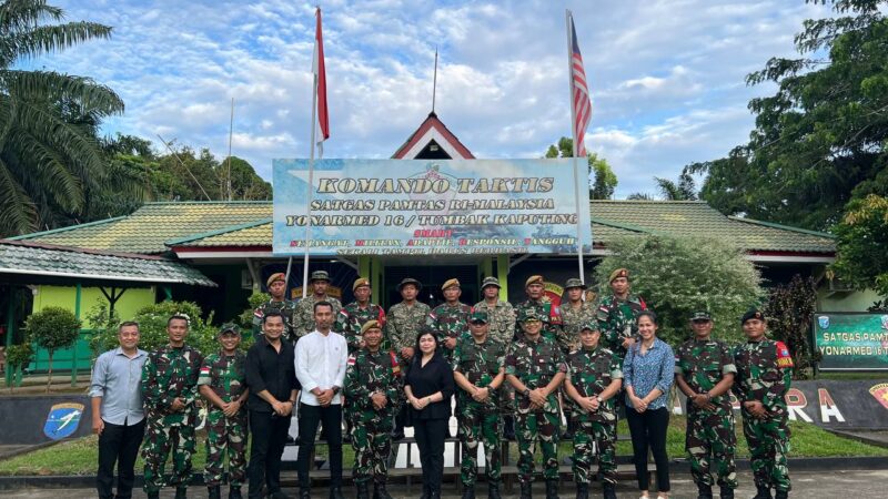 Satgas Pamtas RI-Malaysia Yonarmed 16/TK Terima Kunjungan Tim CSR PT. Sinar Mas