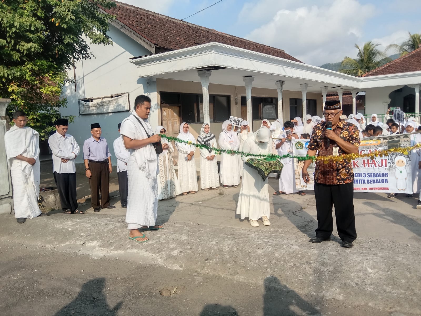 SD Negeri 1 Dan 3 Sebalor Kali Pertama Gelar Pelatihan Manasik Haji, Ini Harapan Korwil UPASP Bandung Tulungagung.