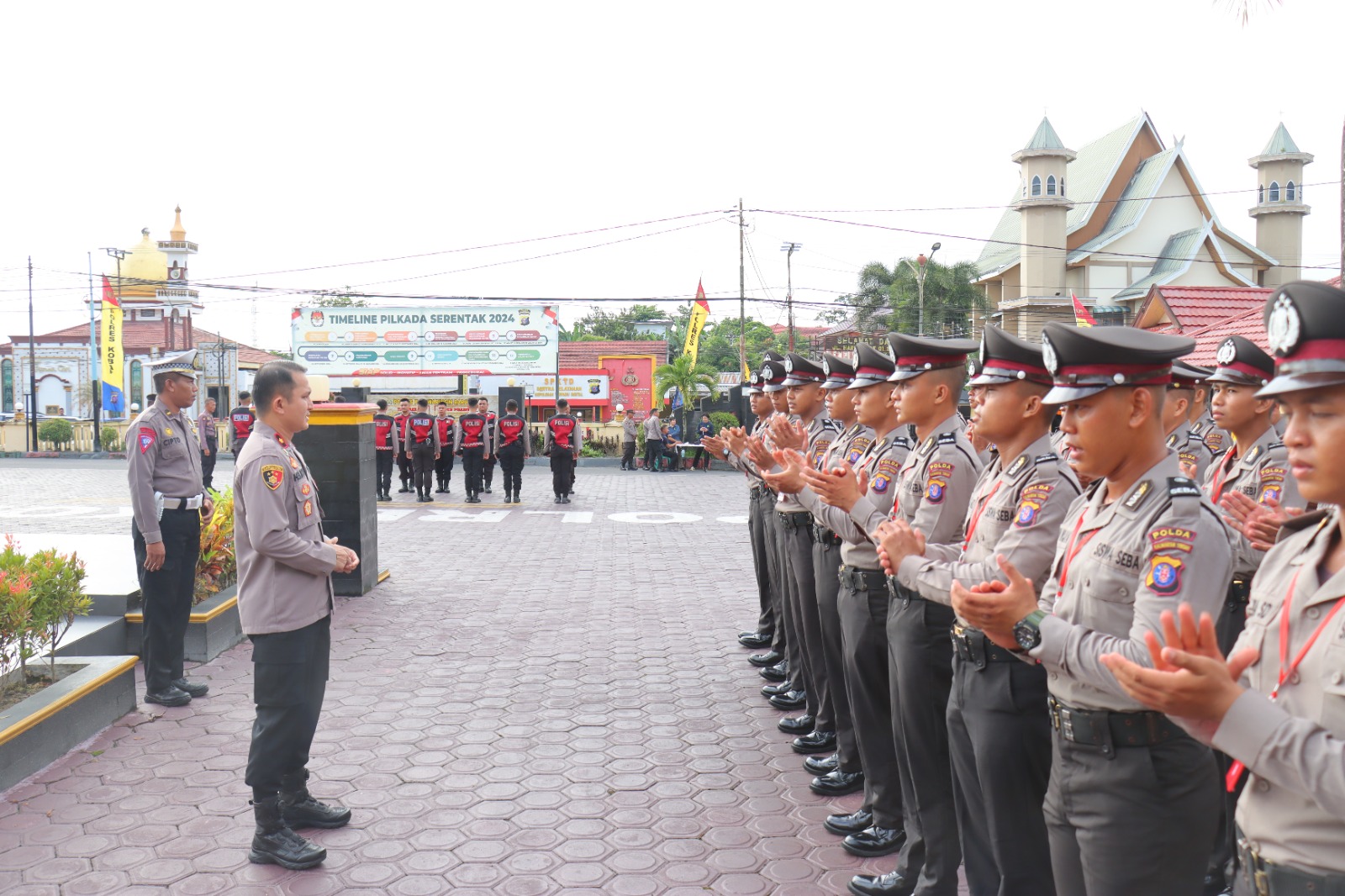 Wakapolres Kobar Berikan Motivasi Dan Arahan Kepada Siswa LatjaI