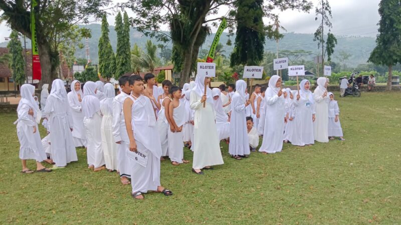 Didukung Wali Siswa, SD Negeri 1 Talun Kulon Tulungagung Gelar Pelatihan Manasik Haji