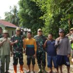 Terjun Langsung ke Lokasi Banjir, Dandim 1019/Katingan Berikan Bantuan Sembako