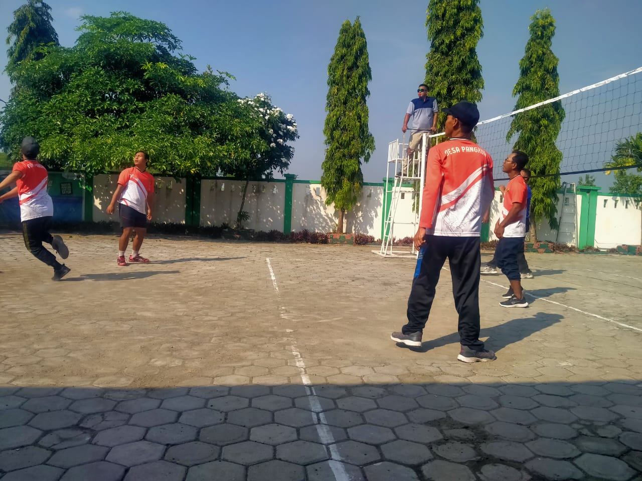 Kecamatan Pangkur Ngawi Adakan Turnamen Bola Voli Atar Desa Dan Instasi.