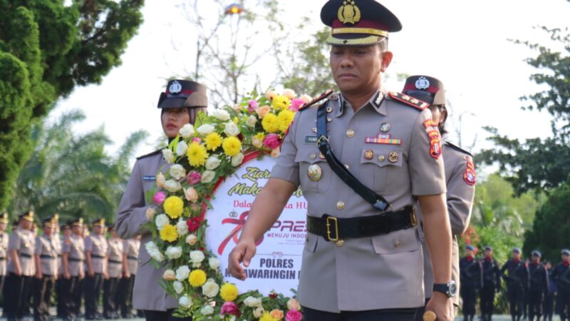 Dalam HUT Bhayangkara ke – 78, Kapolres Kobar Pimpin Apel dan Tabur Bunga Di TMP Indra Pura