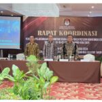 KETUA BAWASLU SUMUT HADIRI RAPAT KOORDINASI DENGAN KPU PROVINSI SUMATERA UTARA