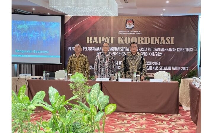 KETUA BAWASLU SUMUT HADIRI RAPAT KOORDINASI DENGAN KPU PROVINSI SUMATERA UTARA