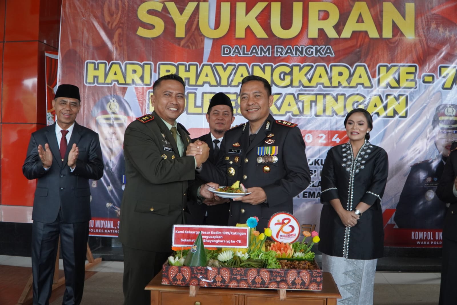 Perkuat Sinergi TNI POLRI, Dandim 1019/Katingan Hadiri Upacara HUT Bhayangkara Ke-78