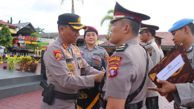 Kapolres Kobar Pimpin Sertijab Kabagsdm Dan Kapolsek Pangkalan Lada