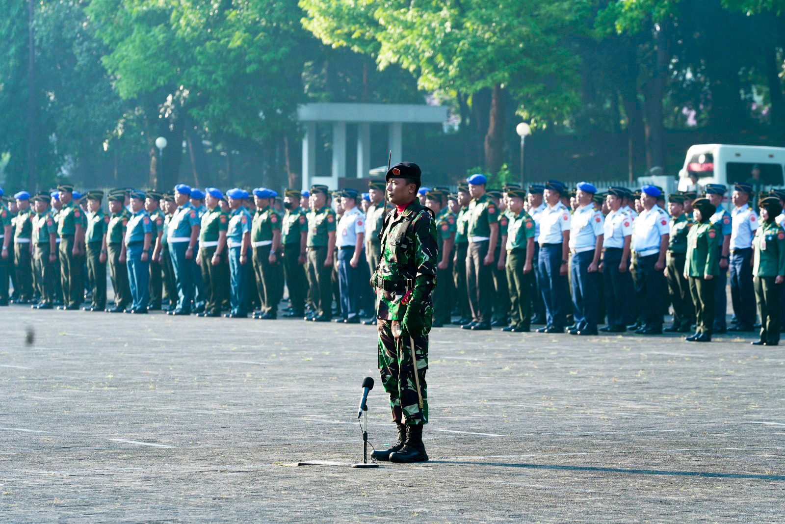 Upacara Bendera 17 Juli 2024: Panglima TNI Peringatkan Ancaman Siber dan Judi Online