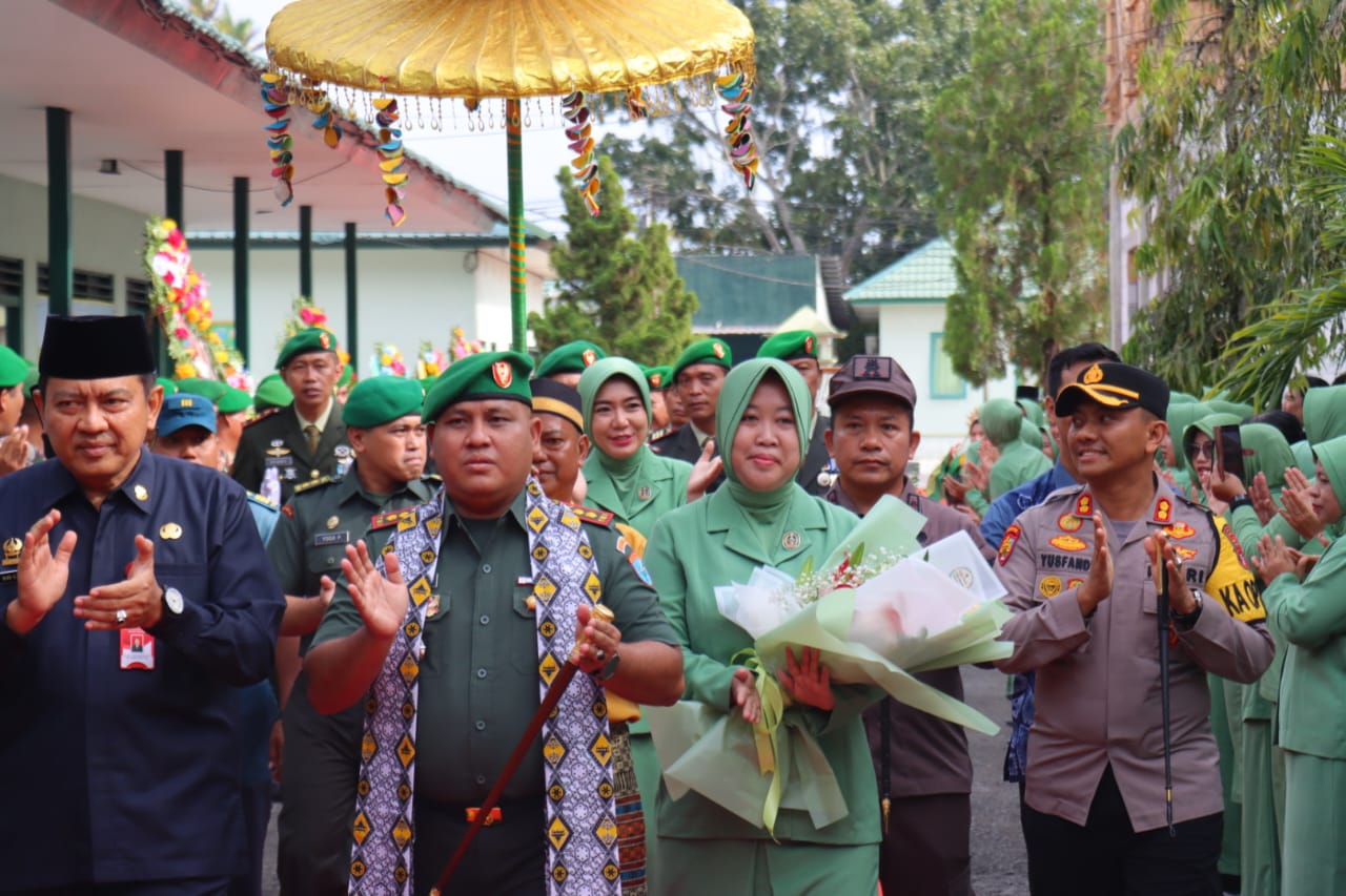 KAPOLRES MENGHADIRI SERAH TERIMA JABATAN DANDIM 1014/PBN