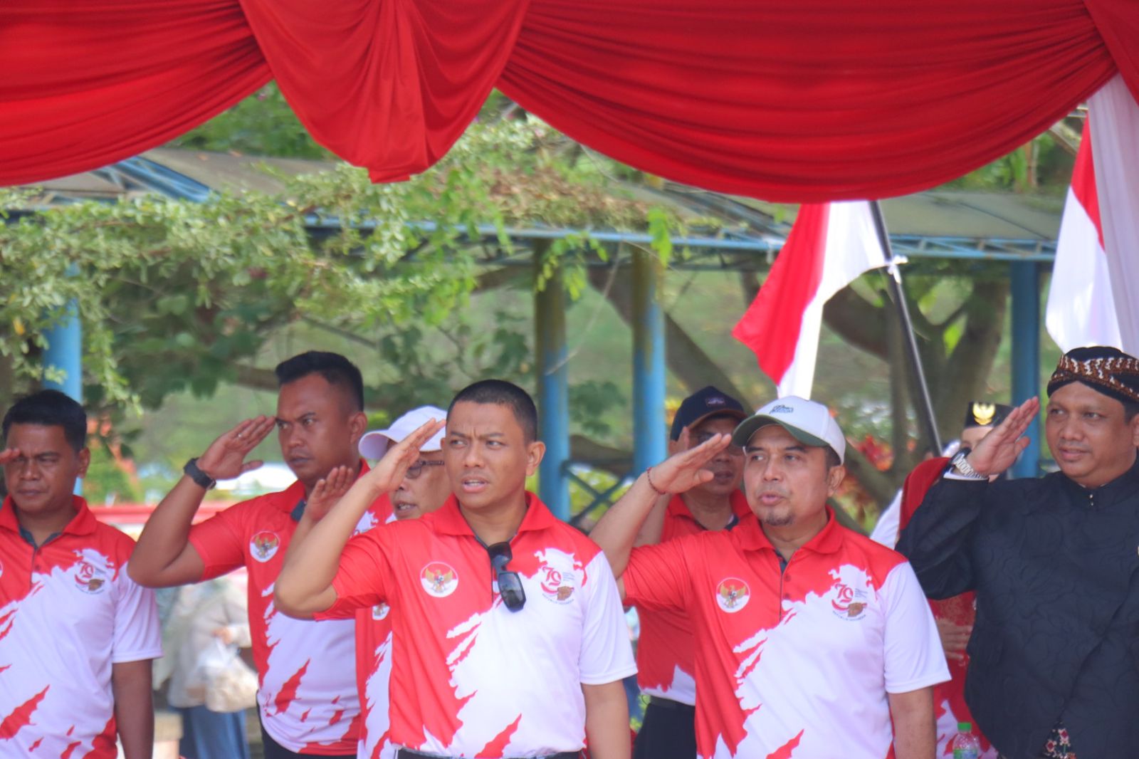 Kapolres Kobar Hadiri Festival Merah Putih Dan Pencanangan Gerakan 10 Juta Bendera