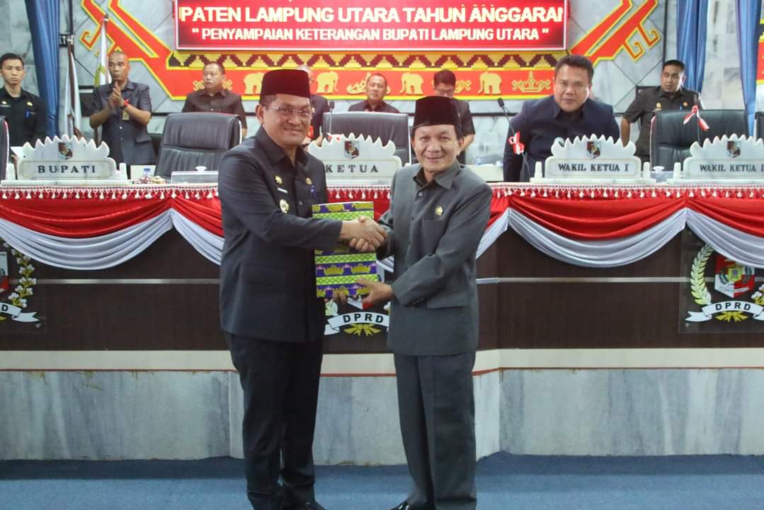 Pj. Bupati Lampung Utara Hadiri Rapat Paripurna Pembahasan Perubahan KUA dan PPAS APBD Tahun 2024