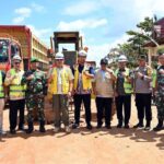 PUPR KOBAR LANJUKAN PEMELIHARAN JALAN DI ARUT UTARA MELALUI PROGRAM CSR PERUSAHAAN