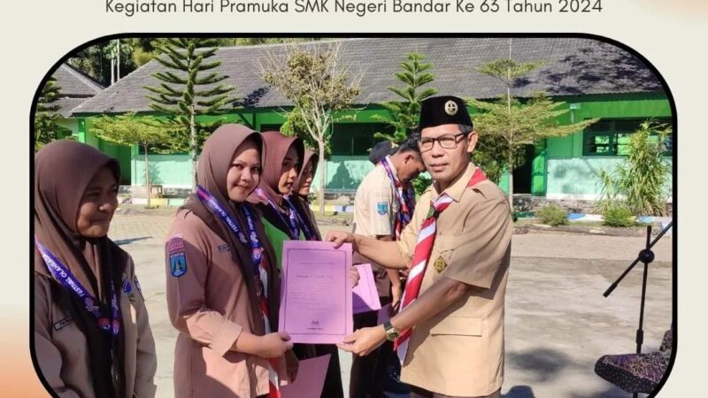 SMK Negeri Bandar Pacitan Gelar Upacara Peringatan Hari Pramuka Ke-63 Sekaligus Penyerahan Piagam Kejuaraan Dalam Festival Olahraga Pendidikan 2024.