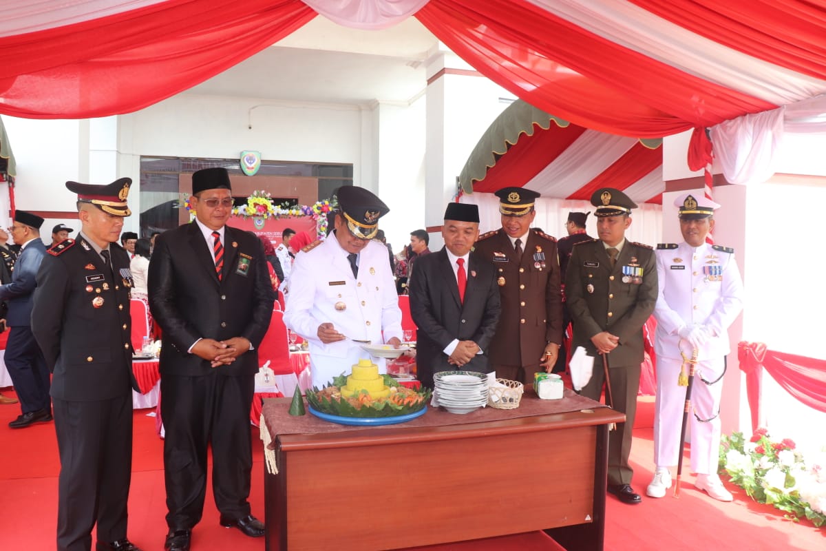 Dandim 1015/Sampit Ikuti Upacara HUT RI ke-79 Di Kantor Bupati Seruyan