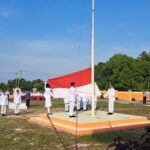 KAPOLSEK KOTAWARINGIN LAMA HADIRI UPACARA PENGIBARAN BENDERA MERAH PUTIH DALAM RANGKA HUT Ke – 79 REPUBLIK INDONESIA