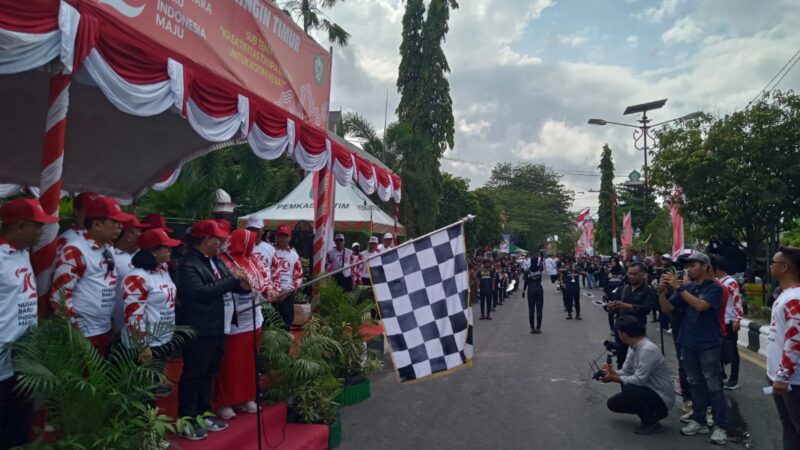 Dandim 1015/Sampit Hadiri Acara Pelepasan Pawai Pembangunan