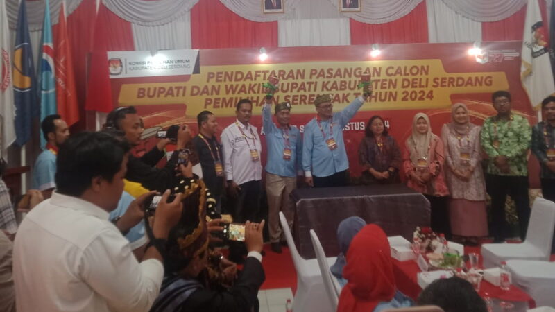 Pendaftaran dr.H.ASRI LUDIN TAMBUNAN & LOM LOM SUWONDO Resmi Di Terima KPU Deli Serdang