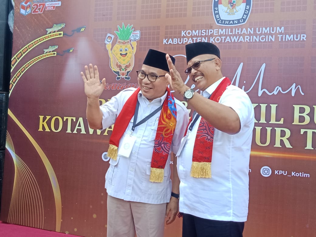 Sanidin dan Siyono Sebagai Calon Bupati dan Wakil Bupati Resmi Mendaftar di KPU Kotim