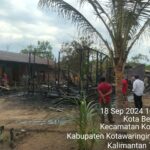 Kebakaran Rumah Kayu di Pemukiman RT 05 RW 02 Kelurahan Kota Besi Hulu