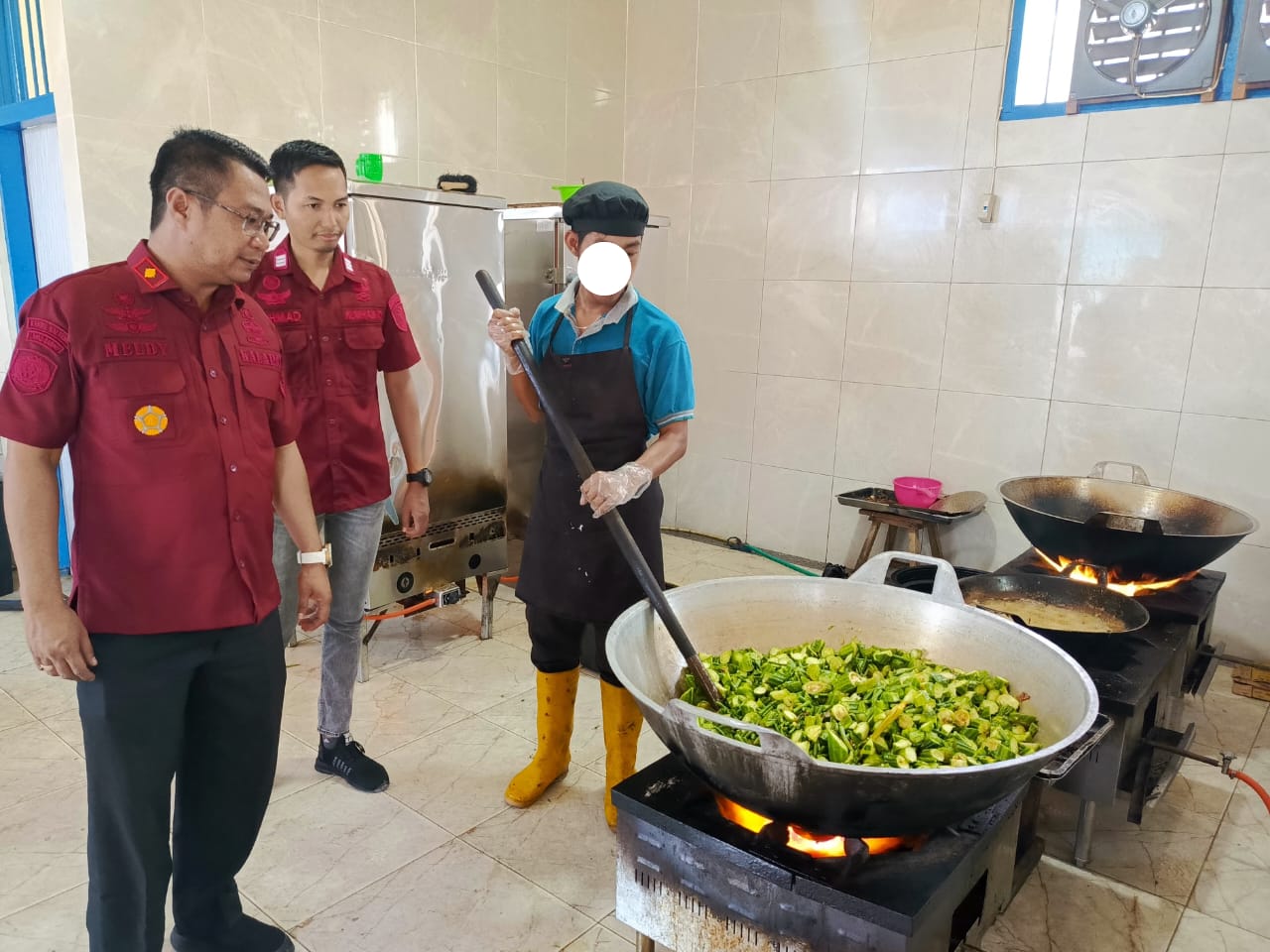 Tinjau Dapur Lapas Sampit Kalapas Pastikan Pengolahan Bahan Makanan Berjalan Baik