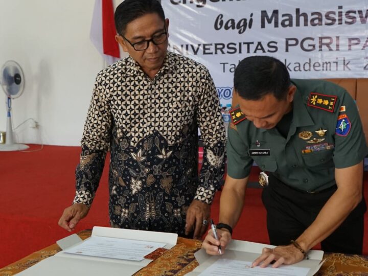 Menjadi Narasumber, Dandim 1016/Plk Berikan Materi Bela Negara kepada Mahasiswa Baru Universitas PGRI Palangka Raya