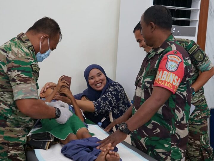 Menyambut HUT Ke-79 TNI Gelar Pengobatan Umum, Sunatan Massal, Donor Darah Dan Bagikan Sembako