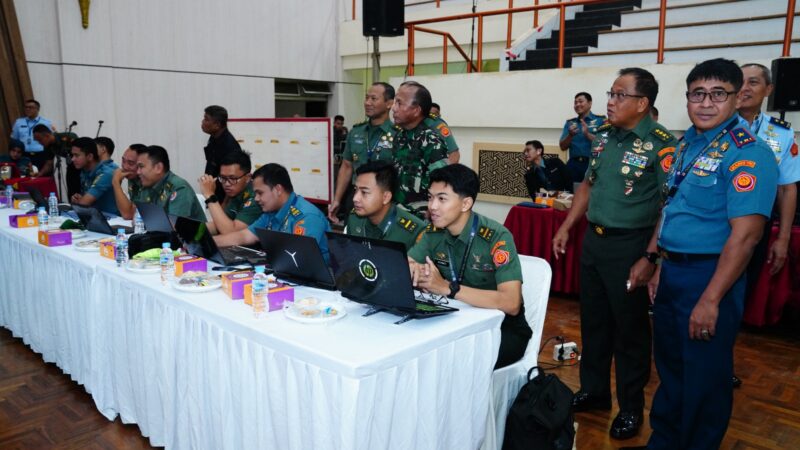 Irjen TNI Buka Perlombaan Cyber Strike dan Cyber Awareness Forum