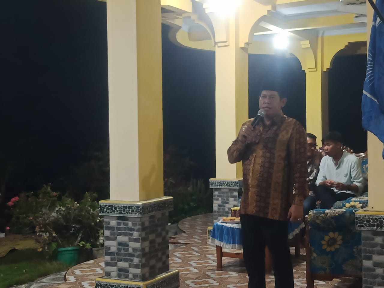 RAHMAT HIDAYAT – EKO SOEMARNO GELAR KAMPANYE DI DESA ARGA MULYA KABUPATEN KOTAWARINGIN BARAT