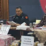 KEJAGUNG Menetapkan Mantan Kabadiklat Kumdil Mahkamah Agung Sebagai Tersangka Baru Kasus Dugaan Suap Tingkat Kasasi Tannur, Terdakwa Pembunuhan Dini Sera Afriyanti.