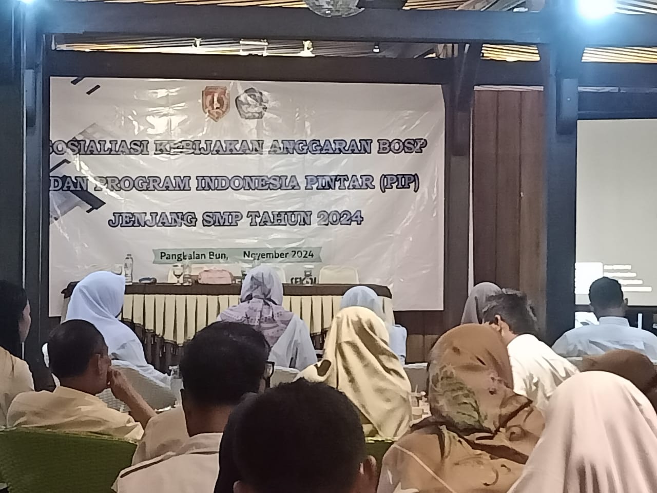 PEMERINTAH KABUPATEN KOBAR MELALUI DINAS PENDIDIKAN DAN KEBUDAYAAN MENGELAR SOSIALISASI ANGGARAN BOS