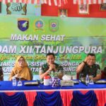 Pangdam XII/Tpr Letakkan Batu Pertama Pembangunan Koramil Singkawang Utara dan Beri Makan Bergizi Gratis Para Pelajar