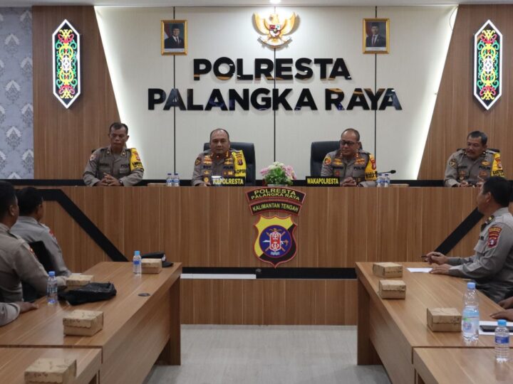 Kapolresta Palangka Raya Ajak Bhabinkamtibmas Tingkatkan Sambang ke Tokoh Masyarakat dan Dukung Program Asta Cita