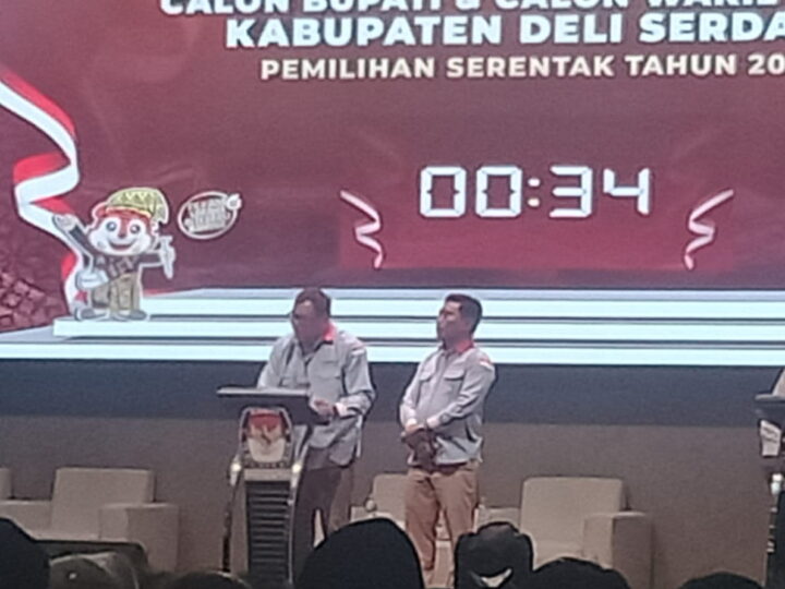 “Menyala Bos Q…!!!” Asri & Lom Lom Menguasai Seluruh Materi Debat Terakhir KPU