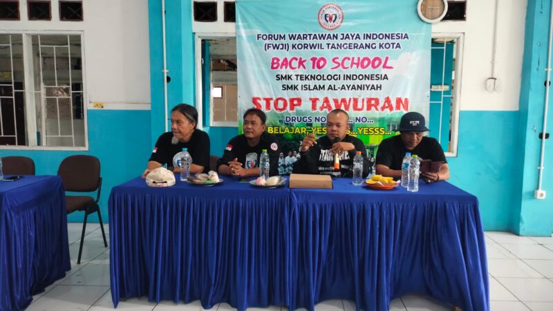 Cegah Kenakalan Pelajar, FWJ Indonesia Tangerang Kota Sosialisasi di SMK Islam Al Ayaniyah
