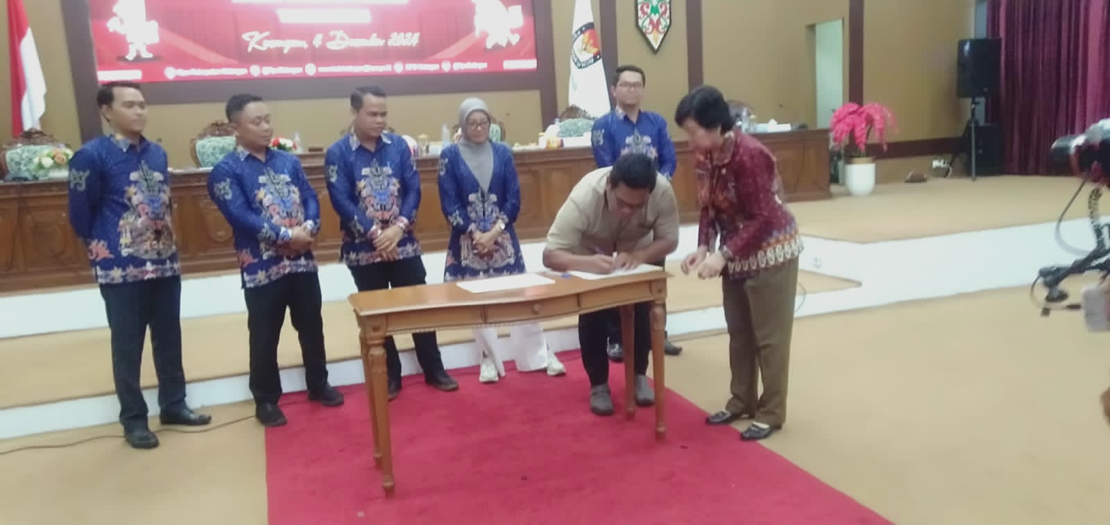 Sidang Pleno Rekapitulasi Suara Kabupaten Katingan 13 Kecamatan.