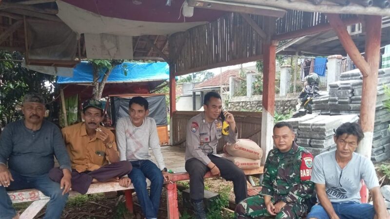 Serda Anjar Koramil Parungpanjang Monitoring Pembangunan Jalan Lingkungan.