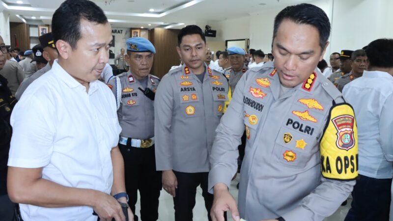 175 Personel Polres Metro Jakarta Barat Jalani Pemeriksaan Senpi dan Amunisi