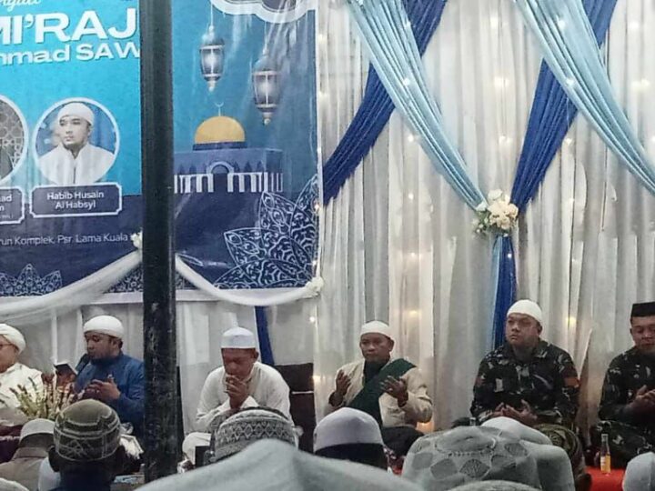 Anggota Koramil 1016-06/Kurun Hadiri Peringatan Isra’ Mi’raj di Wilayah Binaan