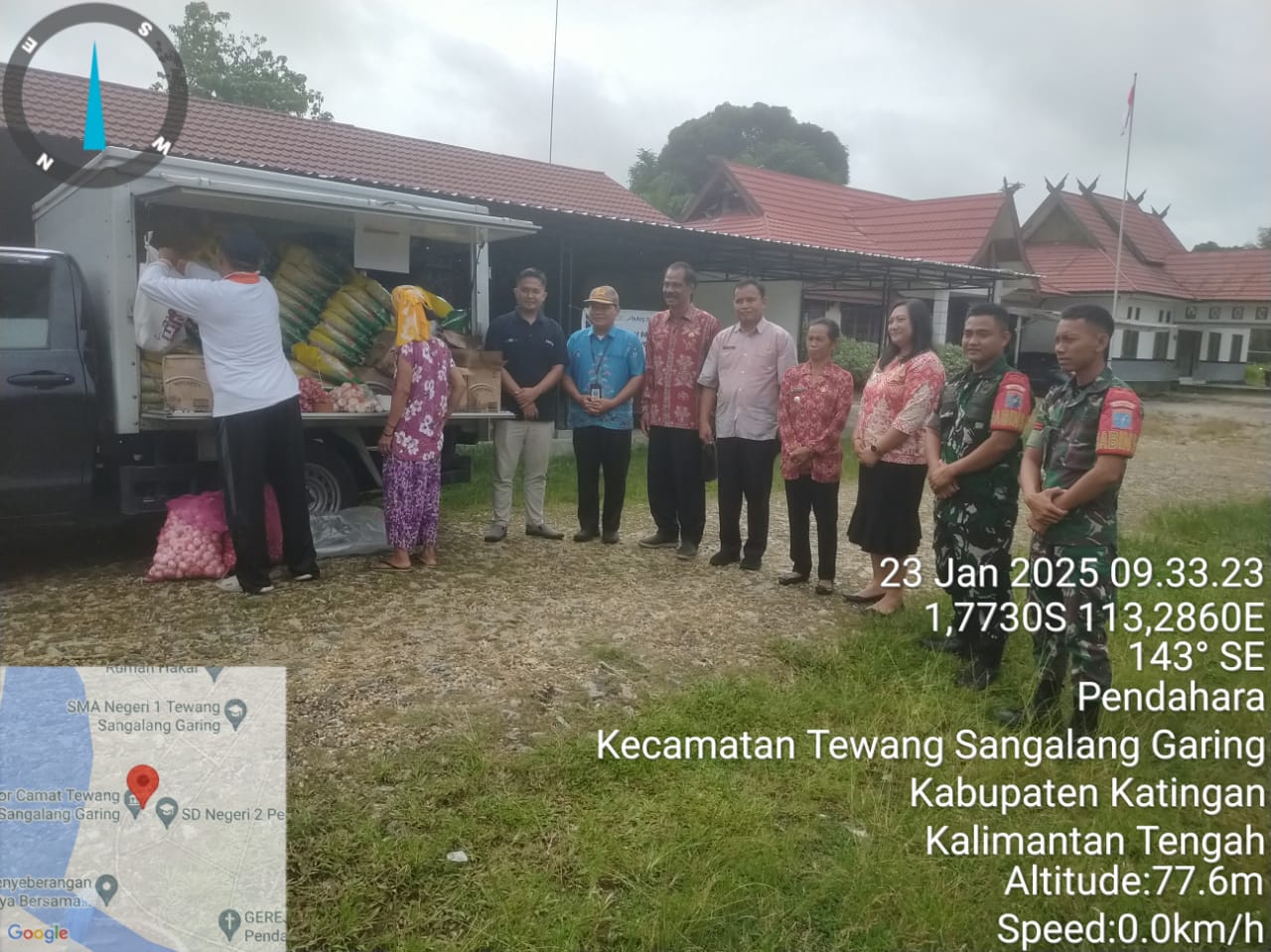Babinsa Koramil 1019-06/Plm Hadiri Bazar Gerakan Pangan Murah