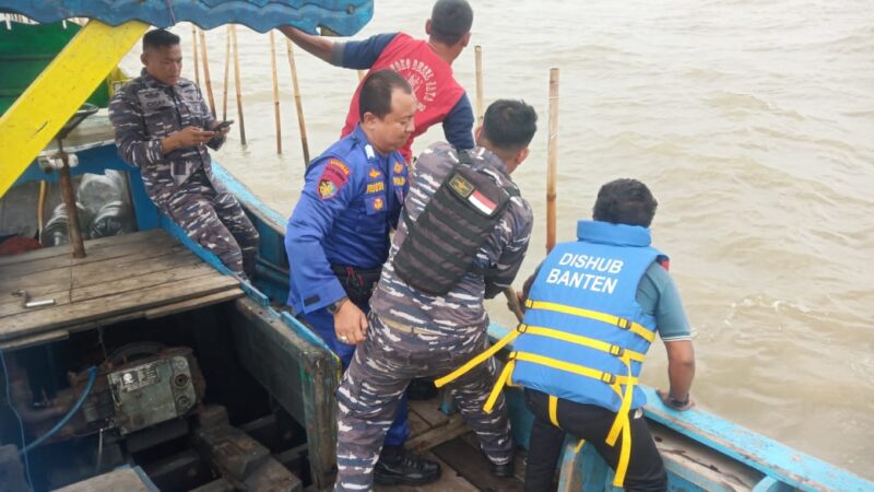 Sinergi Polresta Tangerang, Ditpolairud Polda Banten, dan TNI AL Gelar Patroli Gabungan di Perairan Tangerang