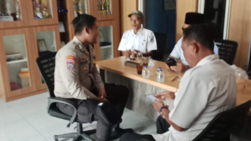 Polsek Rajeg Lakukan Strong Point Pagi Hari Sebagai Bentuk Pelayanan Terhadap Pengguna Jalan Raya