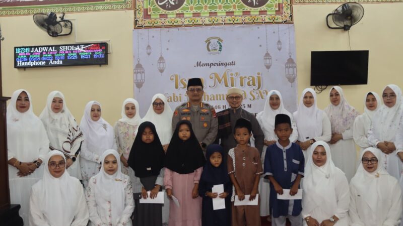 Polresta Tangerang Peringati Isra Mi’raj dan Berikan Santunan Anak Yatim