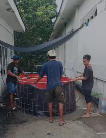 Polresta Tangerang Dukung Ketahanan Pangan dengan Membangun Kolam Ikan di Pekarangan Sat Tahti